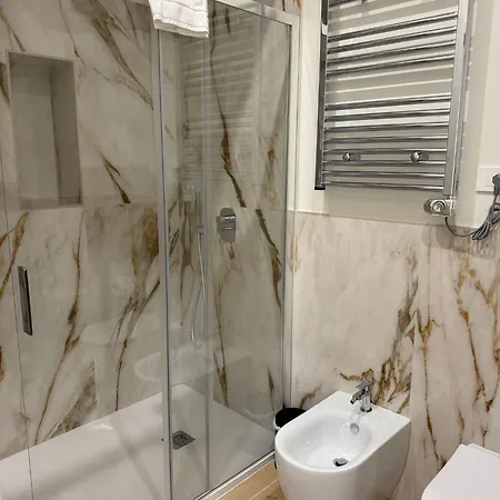 Domus Giulio Guest house *