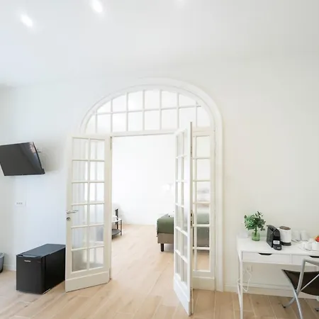 Domus Giulio Konukevi 4*