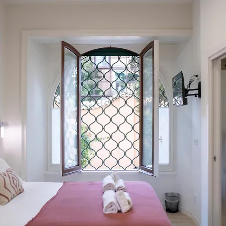 Domus Giulio 4* Roma